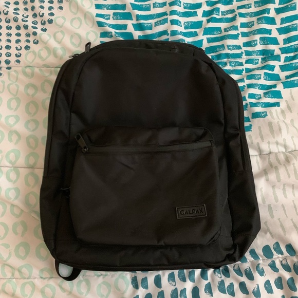 Glenroe Travel Backpack Calpak Glenroe Backpack Review Glenroe